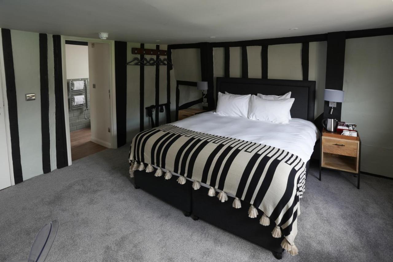 The Windmill Hotel Maidstone Buitenkant foto